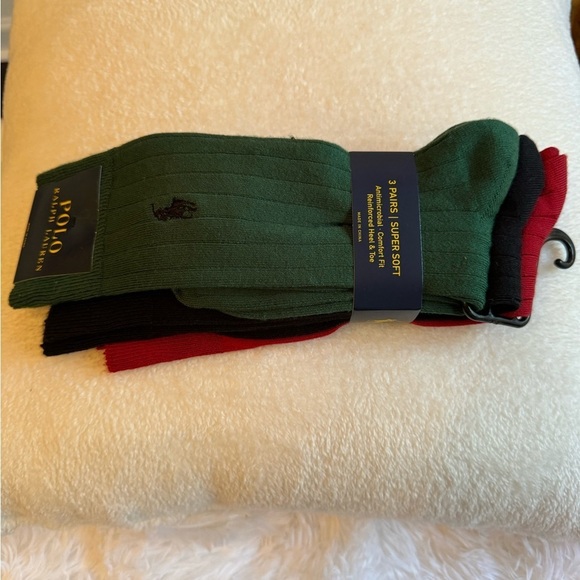 POLO RALPH LAUREN  Soft antimicrobial comfort fit reinforced Heel ,Toe
Socks - Picture 3 of 9